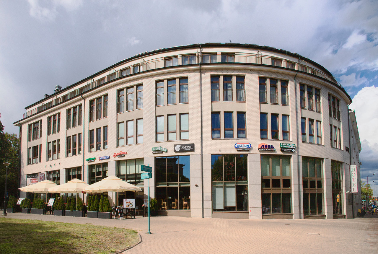 NOWOCZESNY HOTEL W CENTRUM BIAŁEGOSTOKU NOWOCZESNY HOTEL W CENTRUM BIAŁEGOSTOKU